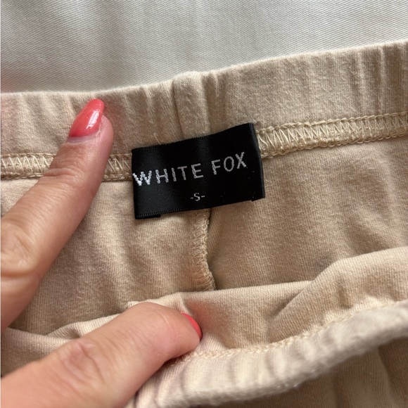 white fox bike shorts - Picture 3 of 3